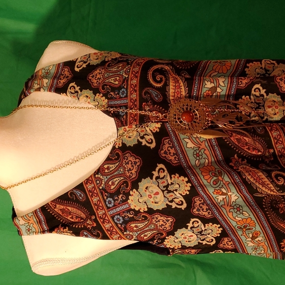 Rose Diamond blouse - Picture 4 of 7